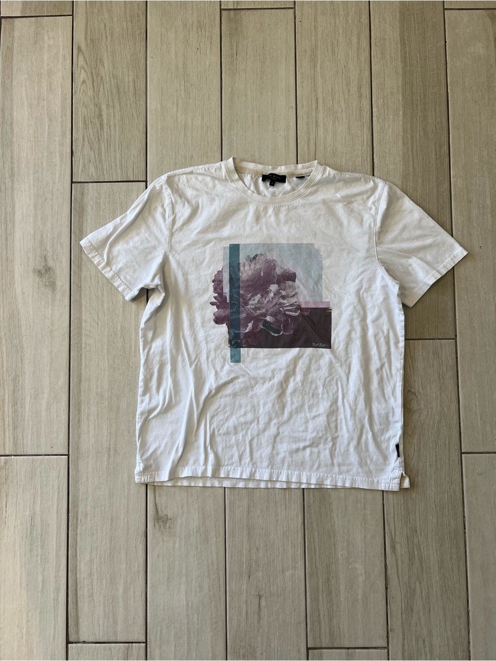Ted Baker London White T Shirt Big Logo Multicolor Size 3